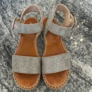 Gianni Bini Keegan Two Rhinestone Sandals 9